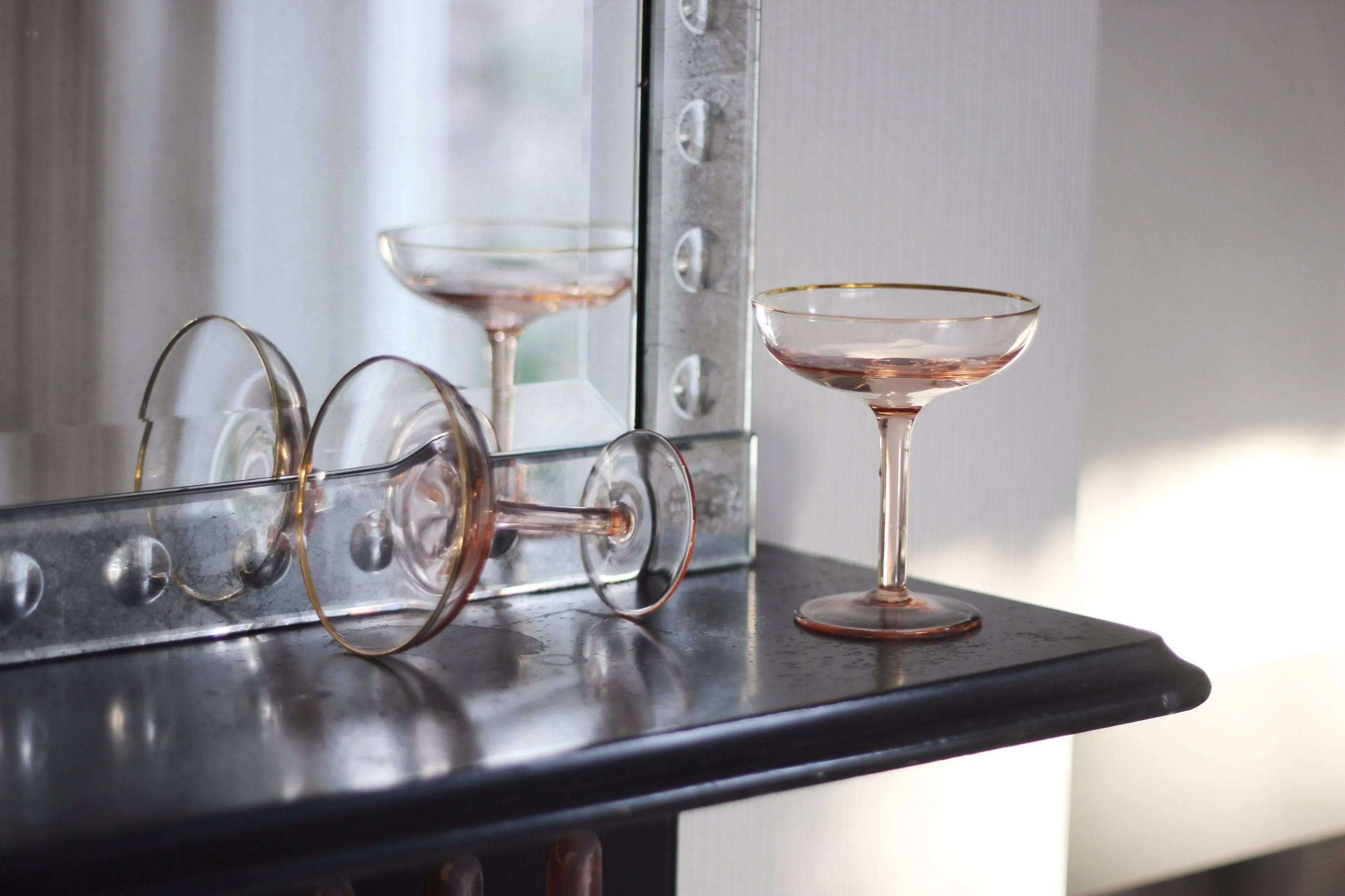 Champagne Coupe - Set of Glasses