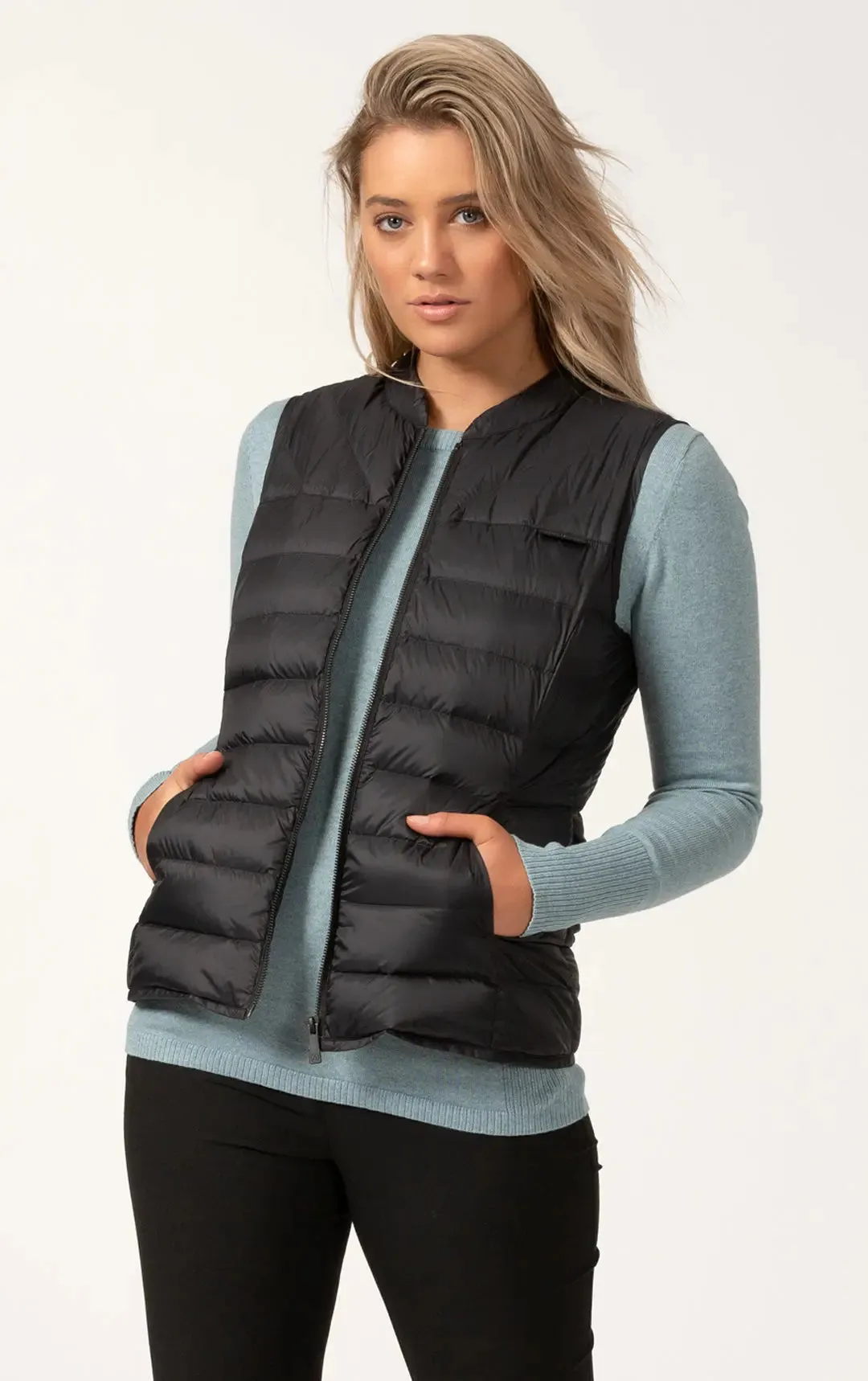 ESSENTIAL LIGHTWEIGHT DOWN VEST