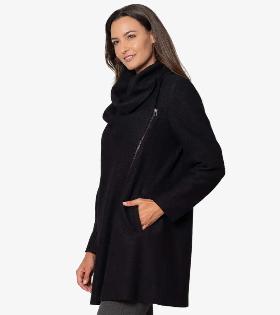 Far And Away Coat (*)