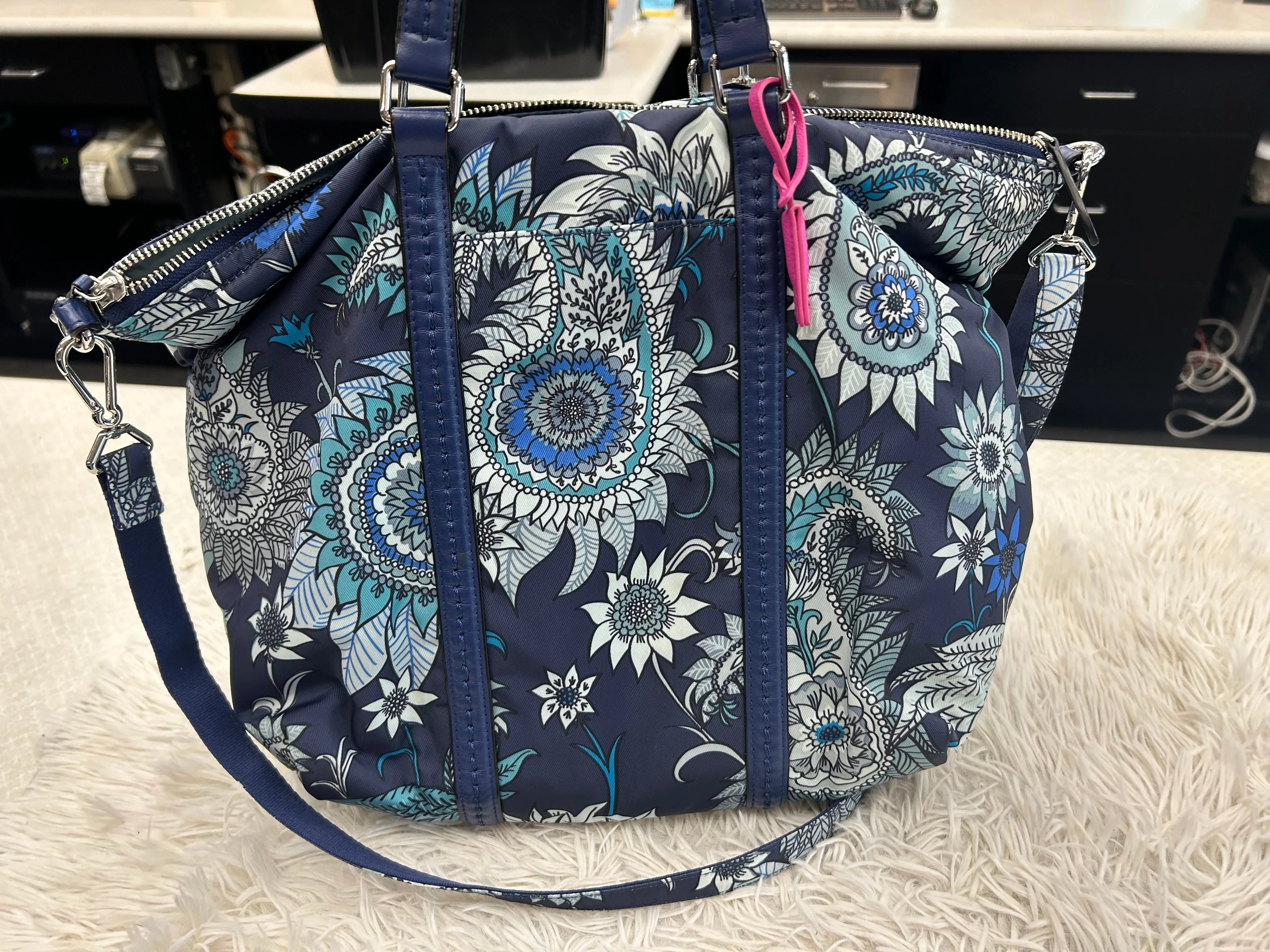 Handbag By Vera Bradley, Size: Medium