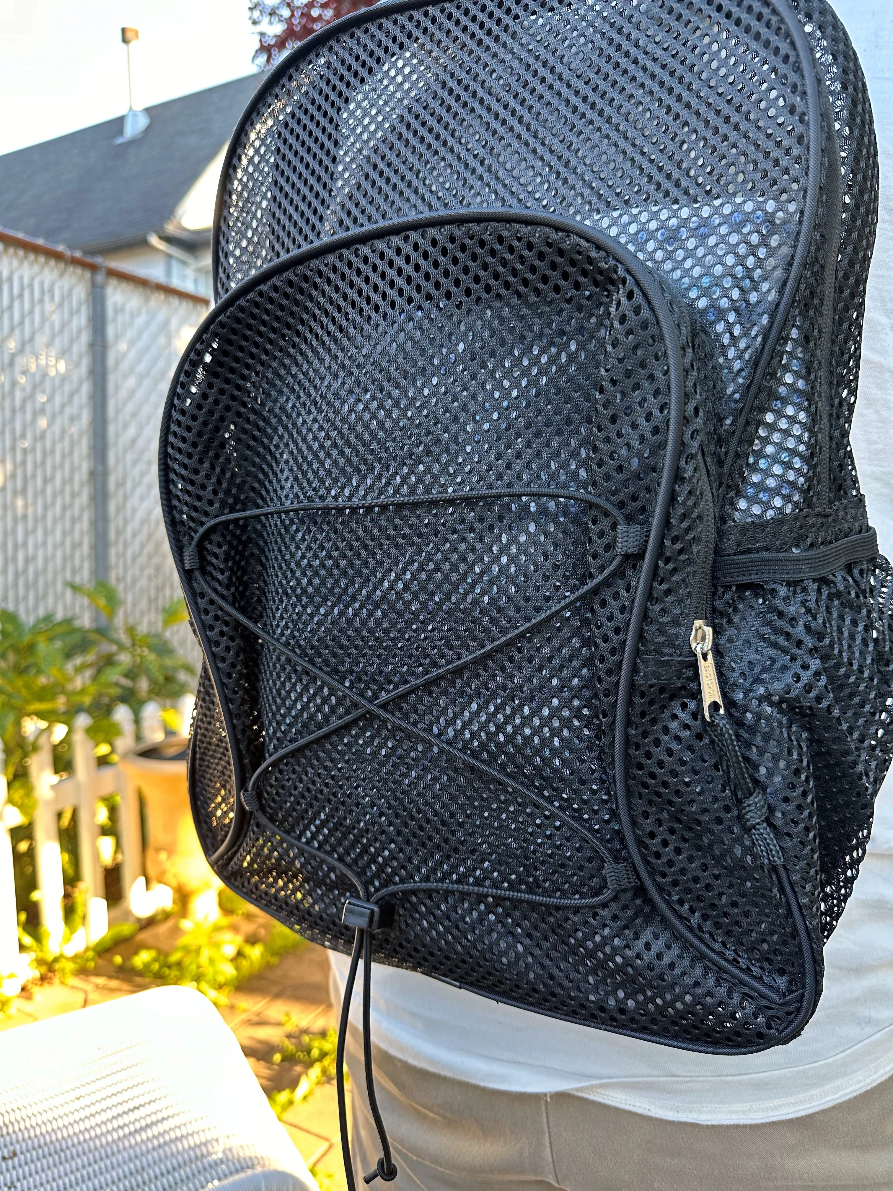 Mesh Bungee Backpack