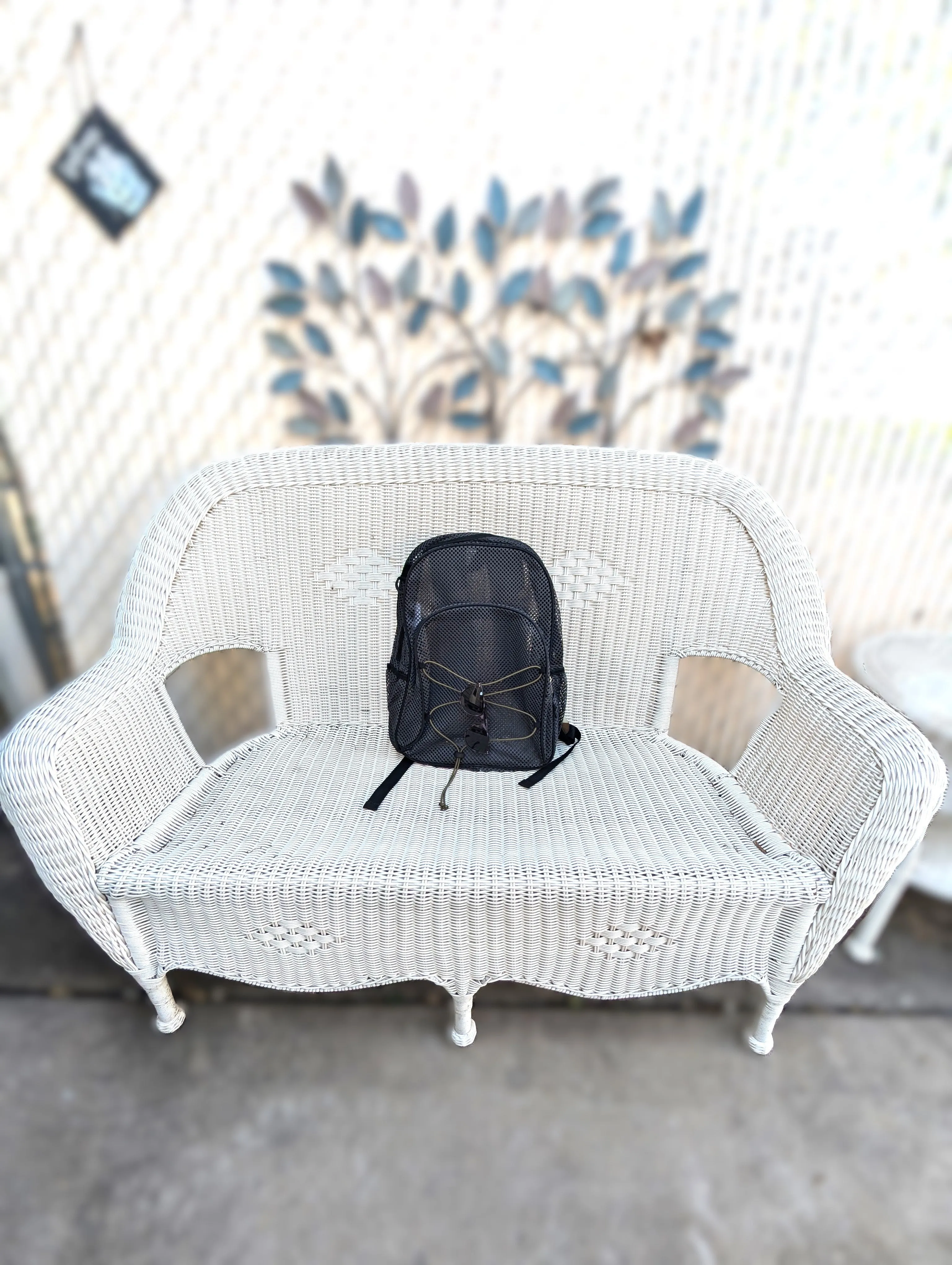 Mesh Bungee Backpack