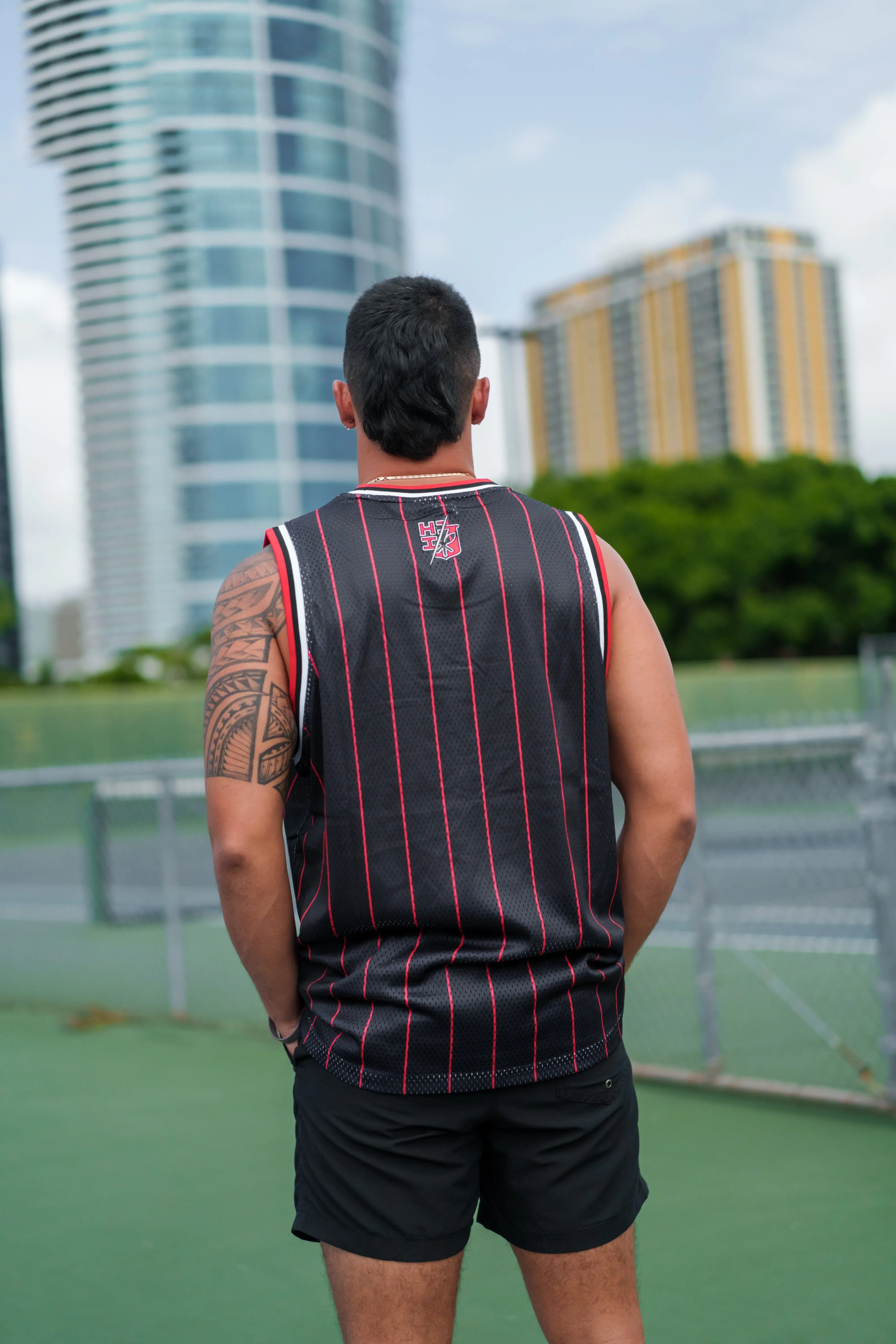 RED STRIPES STREETWEAR JERSEY