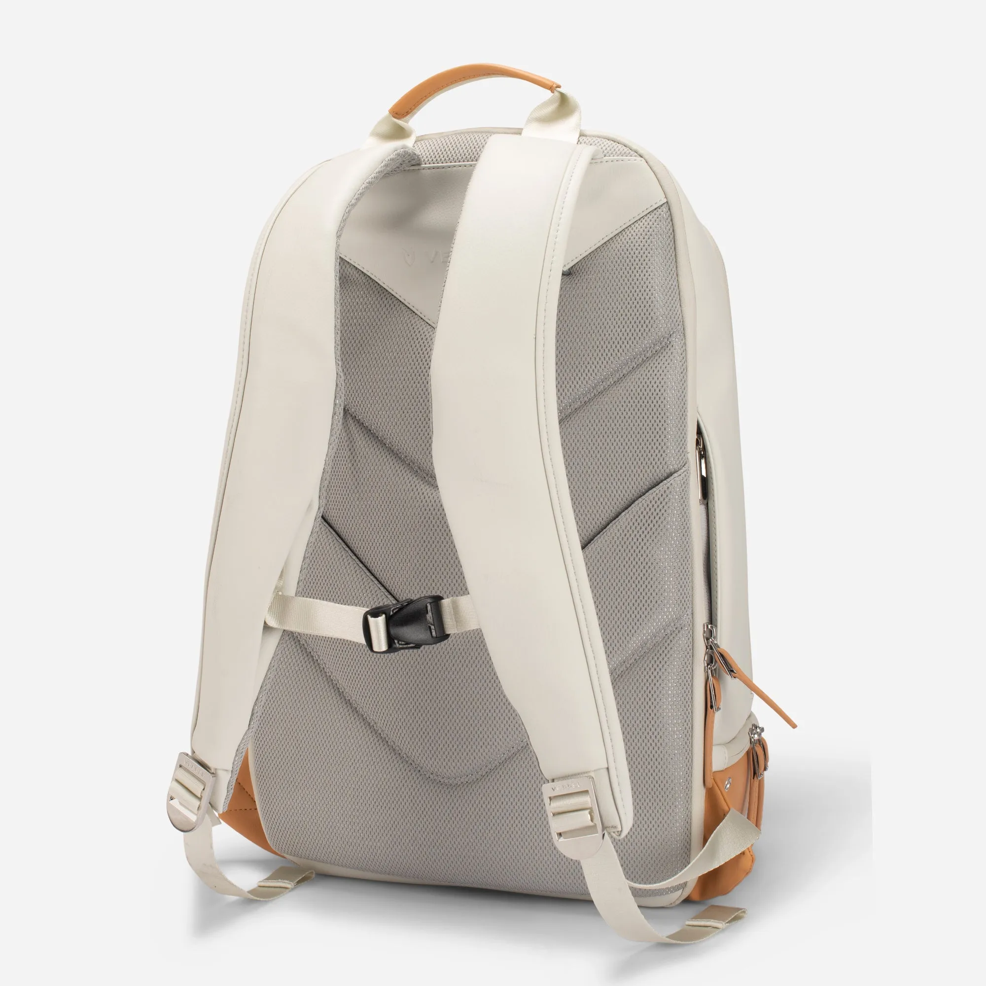 Signature Plus Backpack