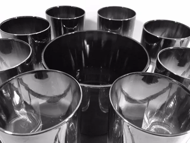 Vitreon Queens Luster - Mid-Century Bar Set with Carrier (7  Glasses, Ice Container and Carrier)